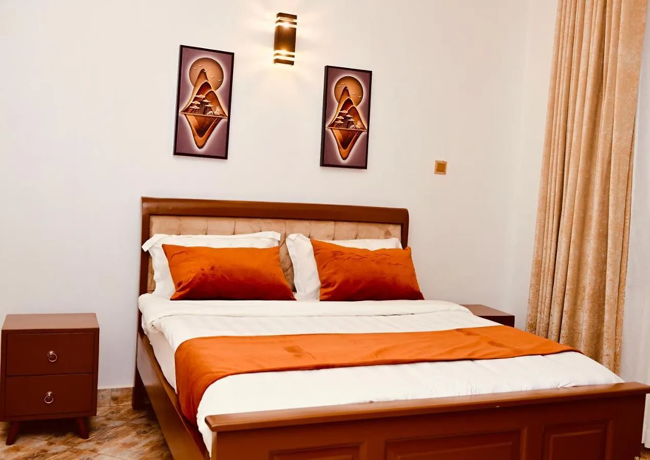 Apartment Elamor Residence - 1 Bedroom In Bukoto, Kampala